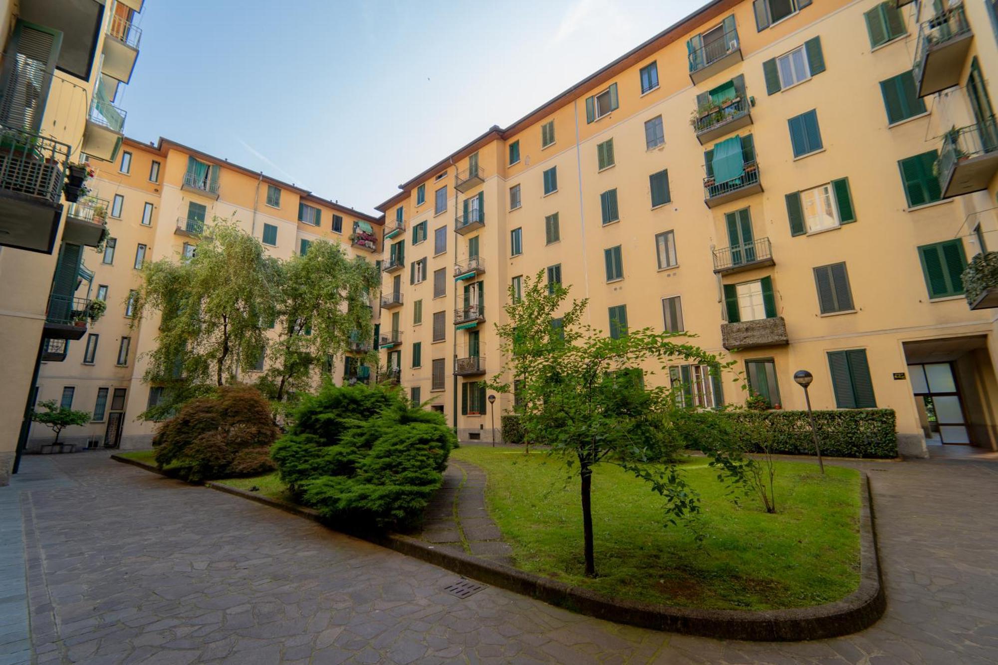 Apartment Milan Near Metro-M5 מראה חיצוני תמונה