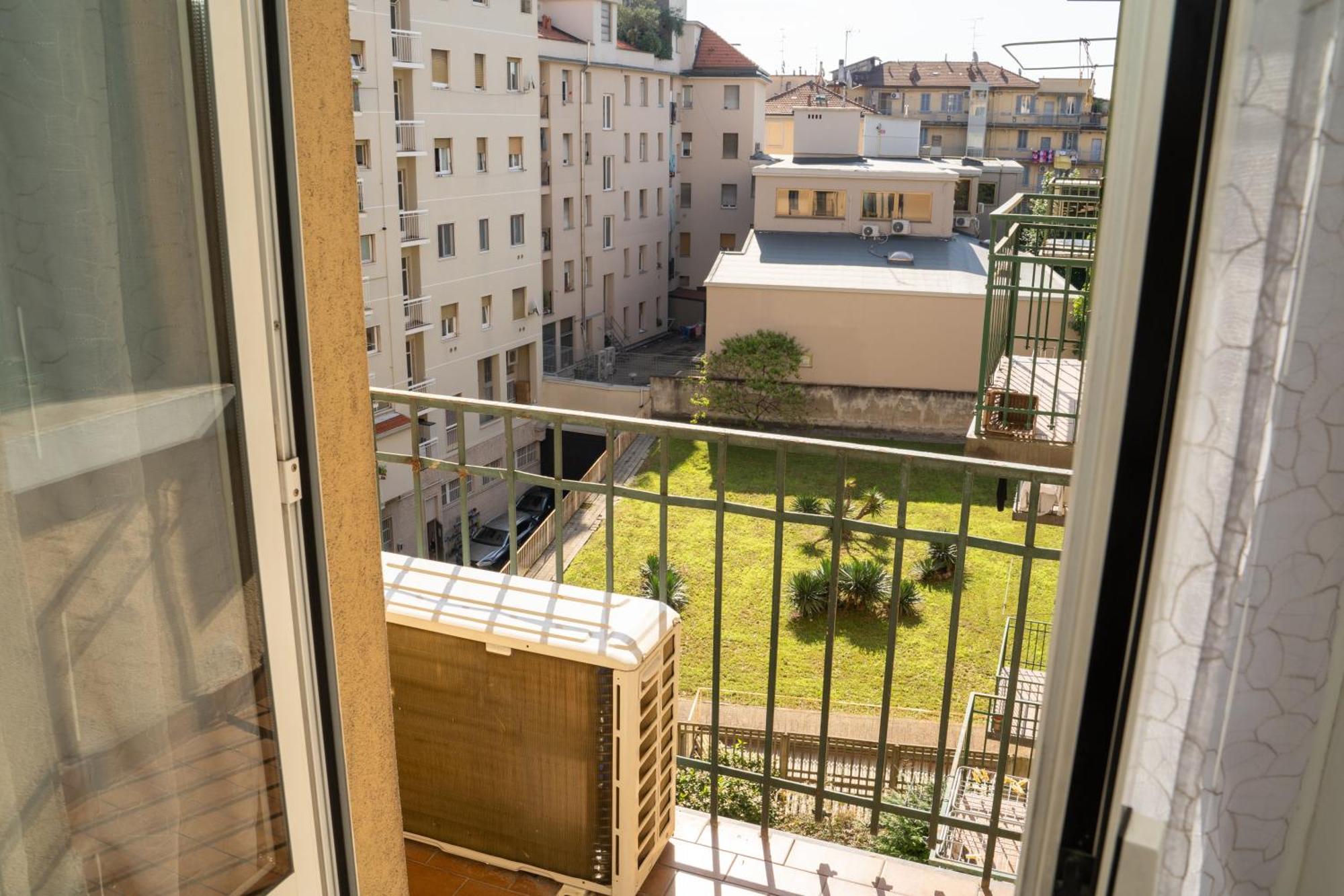 Apartment Milan Near Metro-M5 מראה חיצוני תמונה